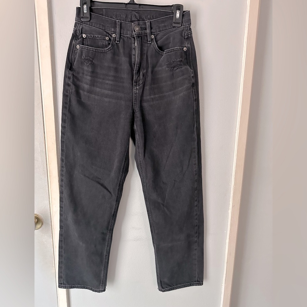 Women’s Distressed faded black American Eagle Outfitters jeans